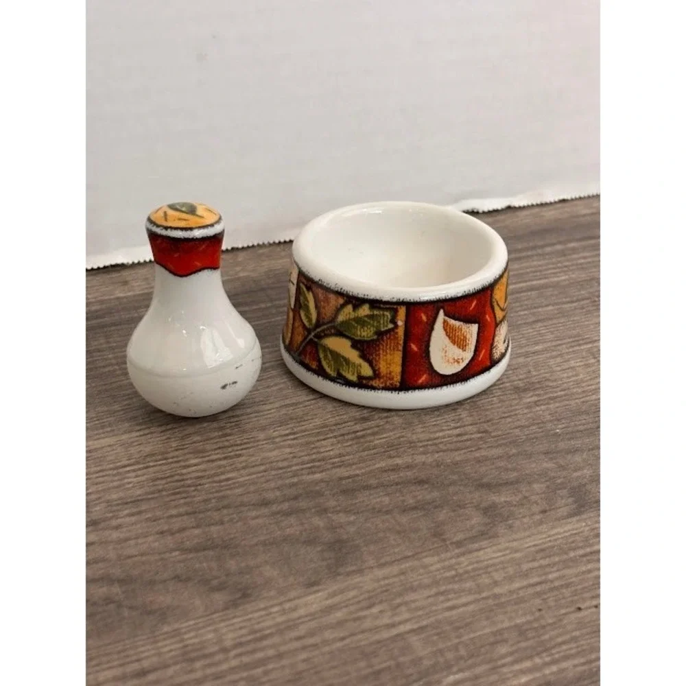 Joie MSC International Ceramic Mini Mortar and Pestle Set Spices Garlic Design